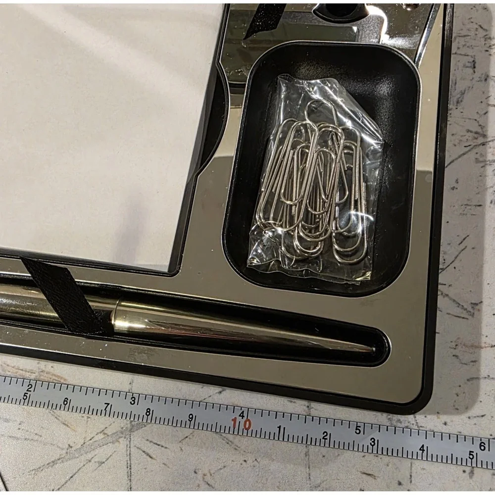 Things Remembered Digital Clock Desk Set Mirrored Face Silver & Black No Box